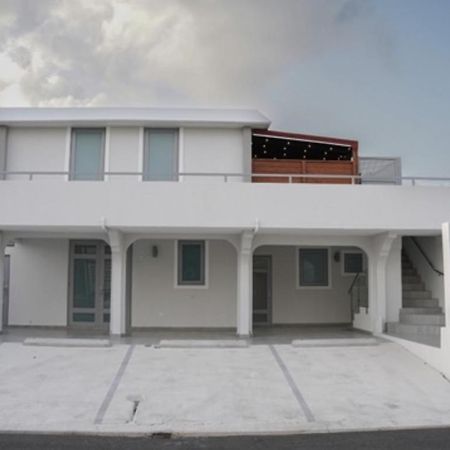 North Breeze Guest House 1 Levittown Luaran gambar
