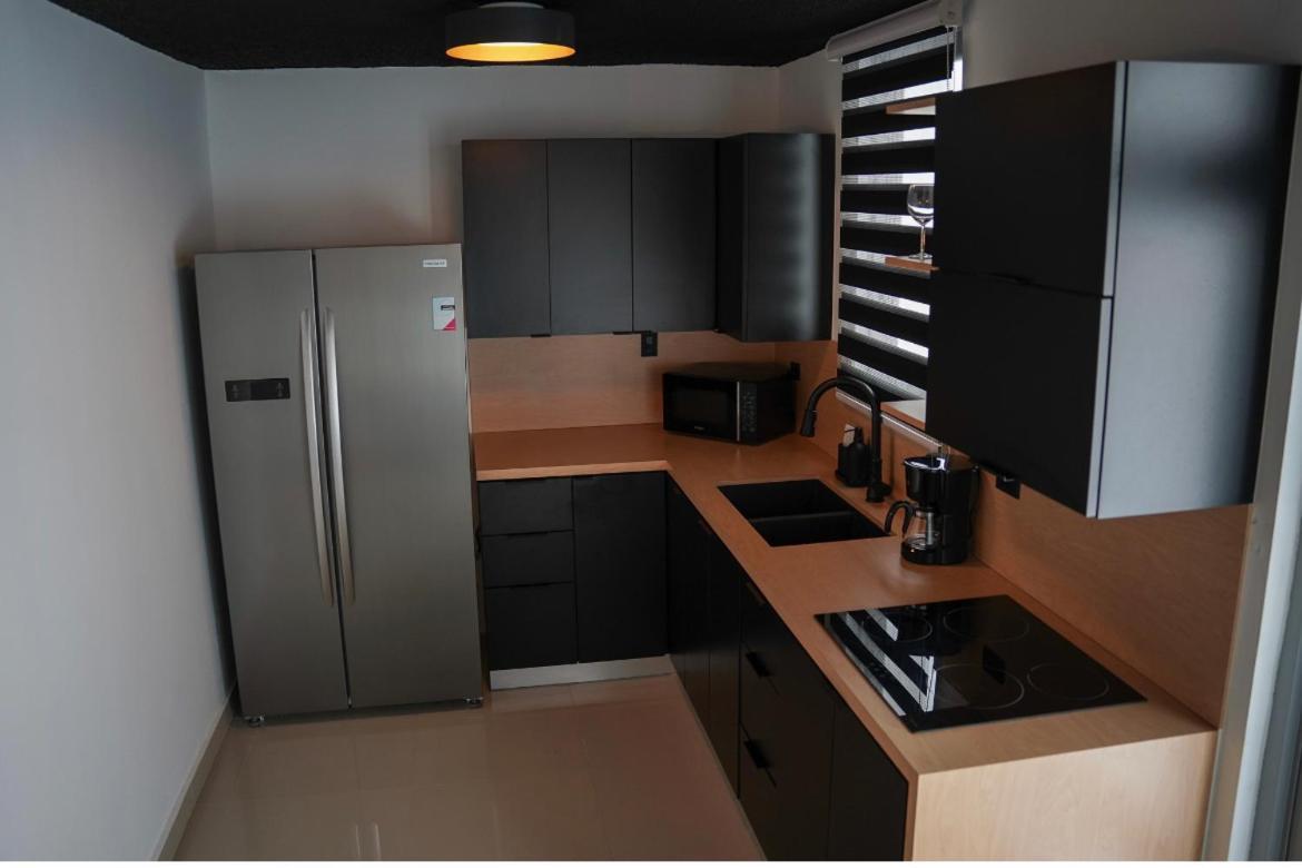 North Breeze Guest House 1 Levittown Luaran gambar